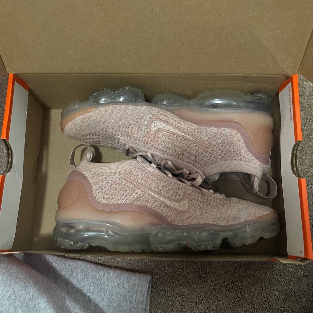 Wmns Air VaporMax 2021 Flyknit